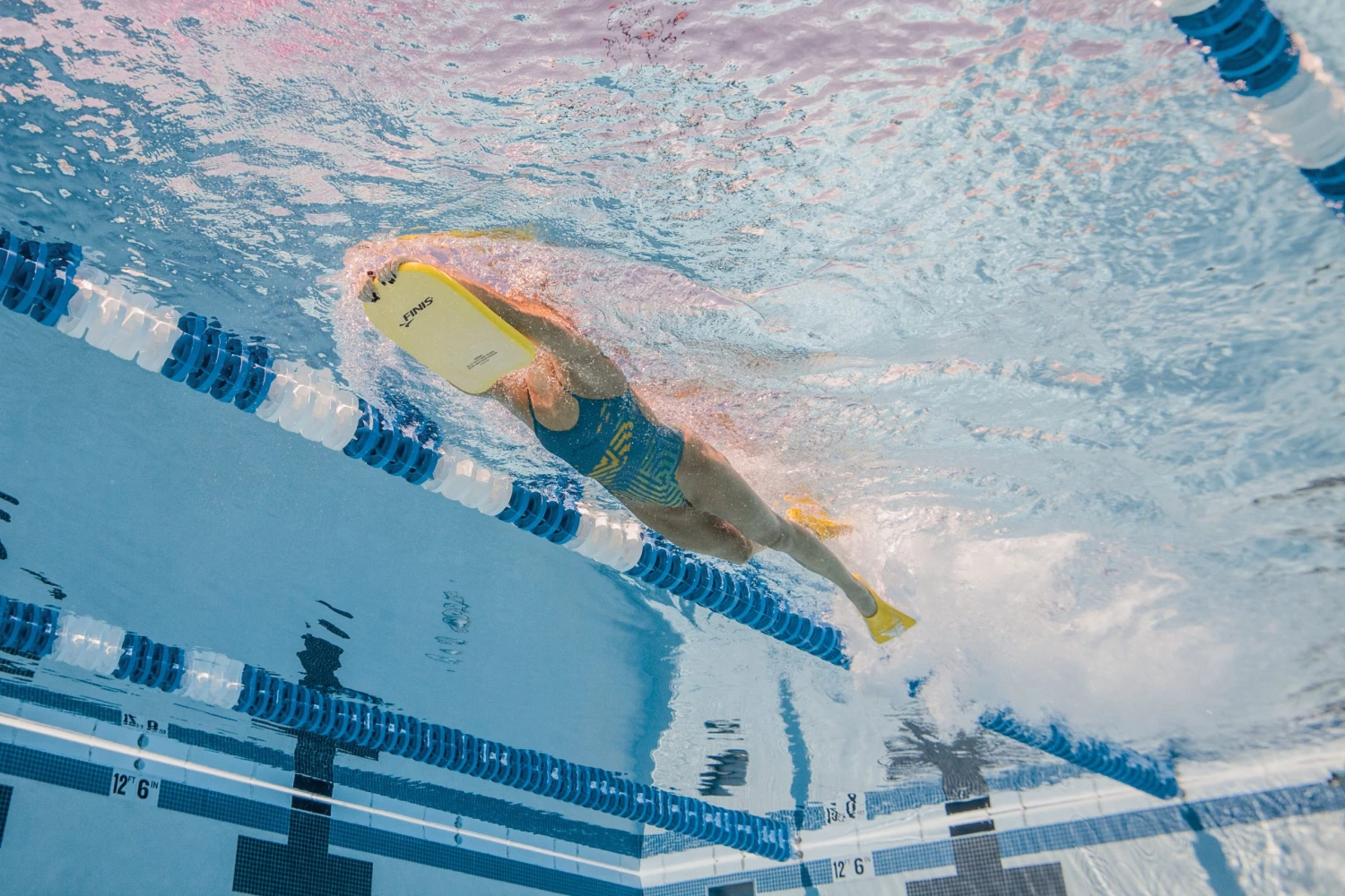 FINIS® Technical Foam Kickboard | Standard Kickboard 12 FINIS® Technical Foam Kickboard | Standard Kickboard