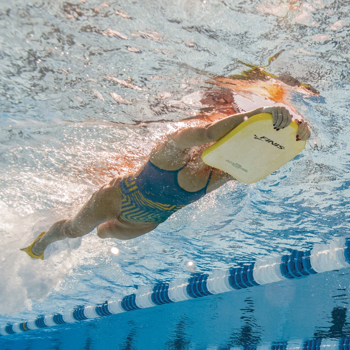 FINIS® Technical Foam Kickboard | Standard Kickboard 5 FINIS® Technical Foam Kickboard | Standard Kickboard