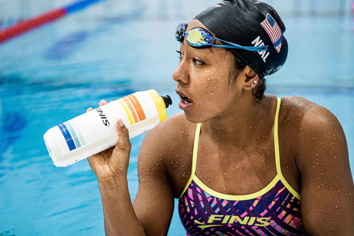 Accessories FINIS® TEAM WATER BOTTLE | 32 OZ WATER BOTTLE 11 Accessories FINIS® TEAM WATER BOTTLE | 32 OZ WATER BOTTLE