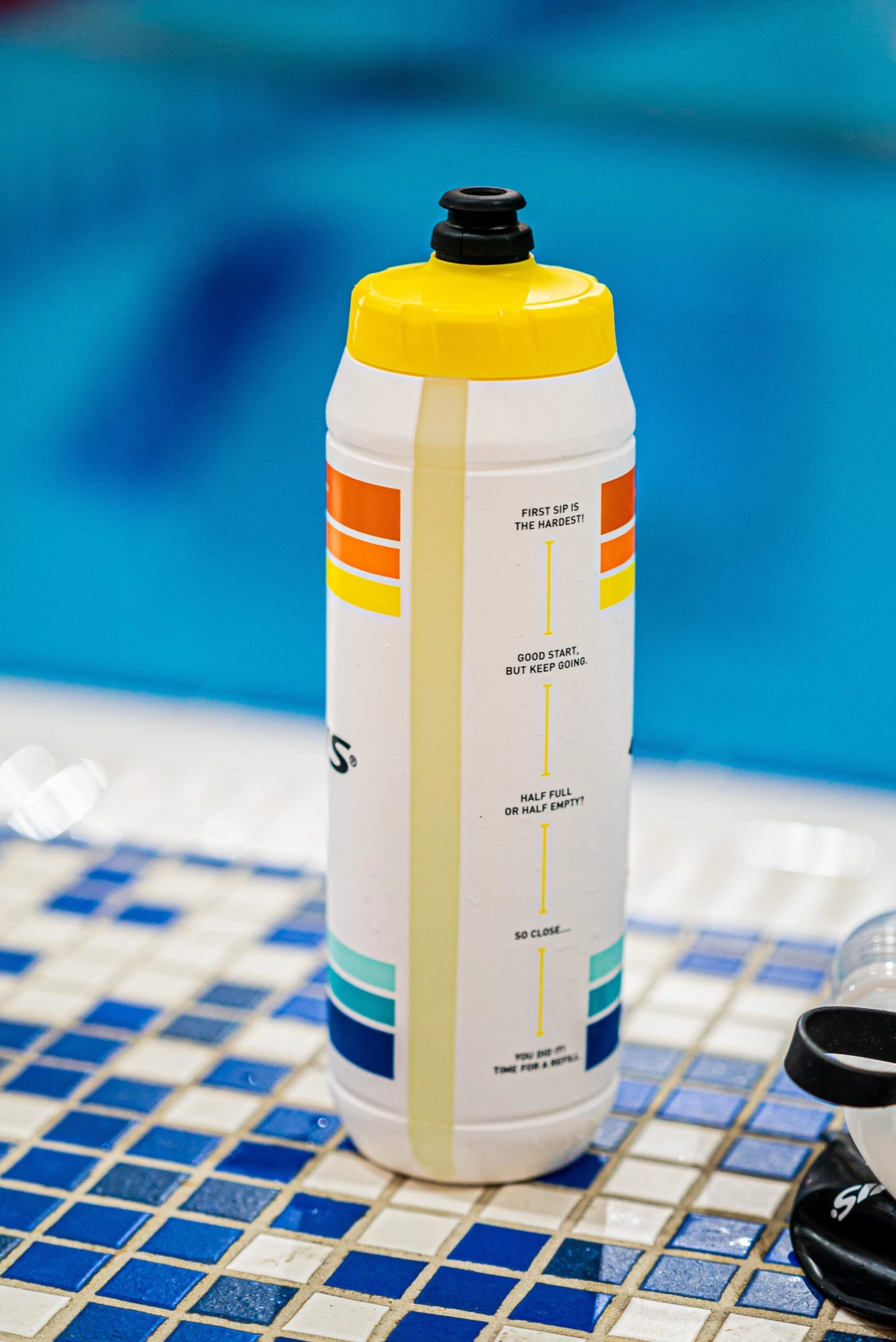 Accessories FINIS® TEAM WATER BOTTLE | 32 OZ WATER BOTTLE 6 Accessories FINIS® TEAM WATER BOTTLE | 32 OZ WATER BOTTLE