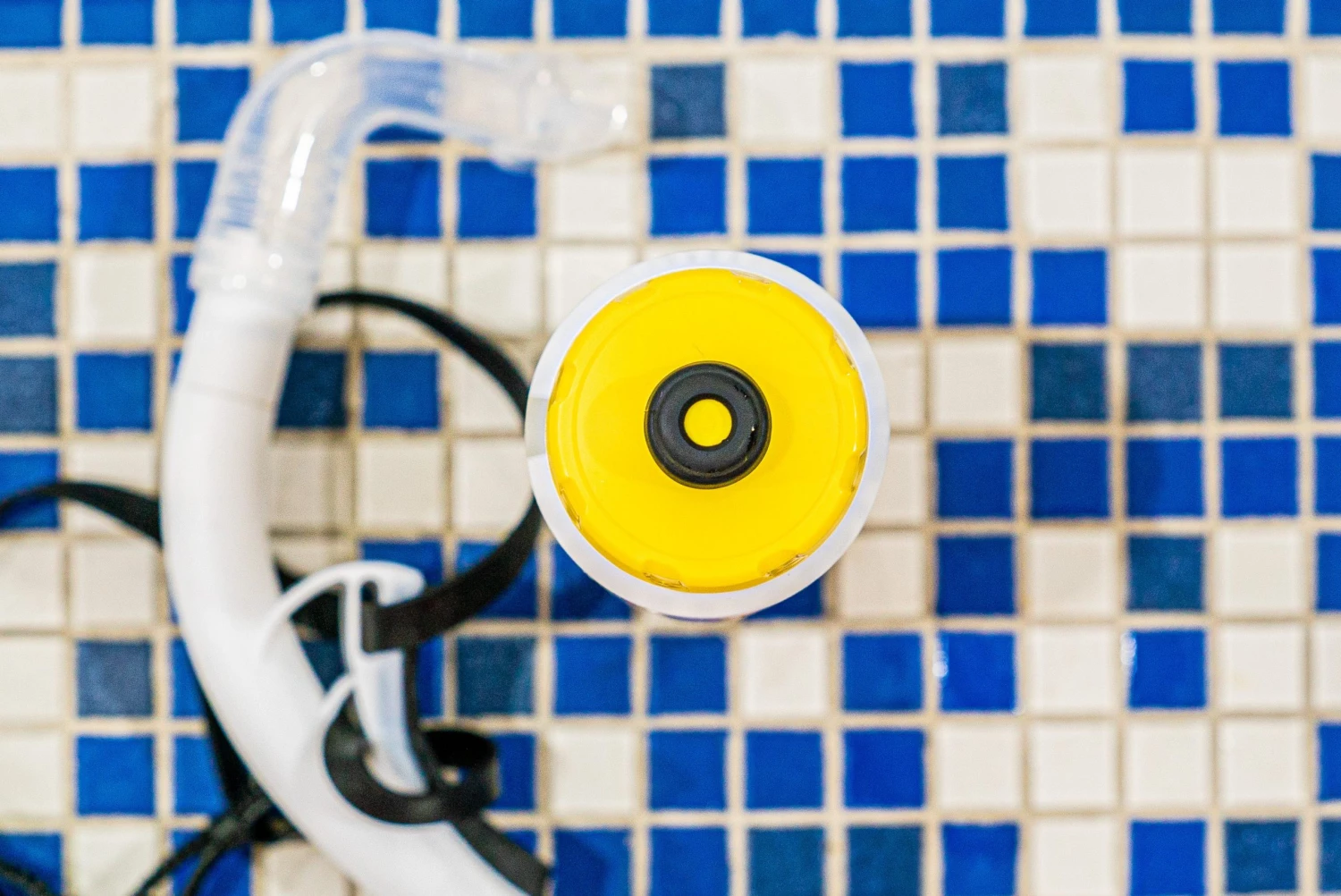 Accessories FINIS® TEAM WATER BOTTLE | 32 OZ WATER BOTTLE 9 Accessories FINIS® TEAM WATER BOTTLE | 32 OZ WATER BOTTLE