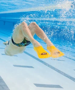 FINIS® Zoomers® Gold | Short Blade Training Fins