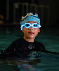 FINIS® FlowGlow Goggles | Glow-in-the-Dark Kids' Goggles Goggles & Caps