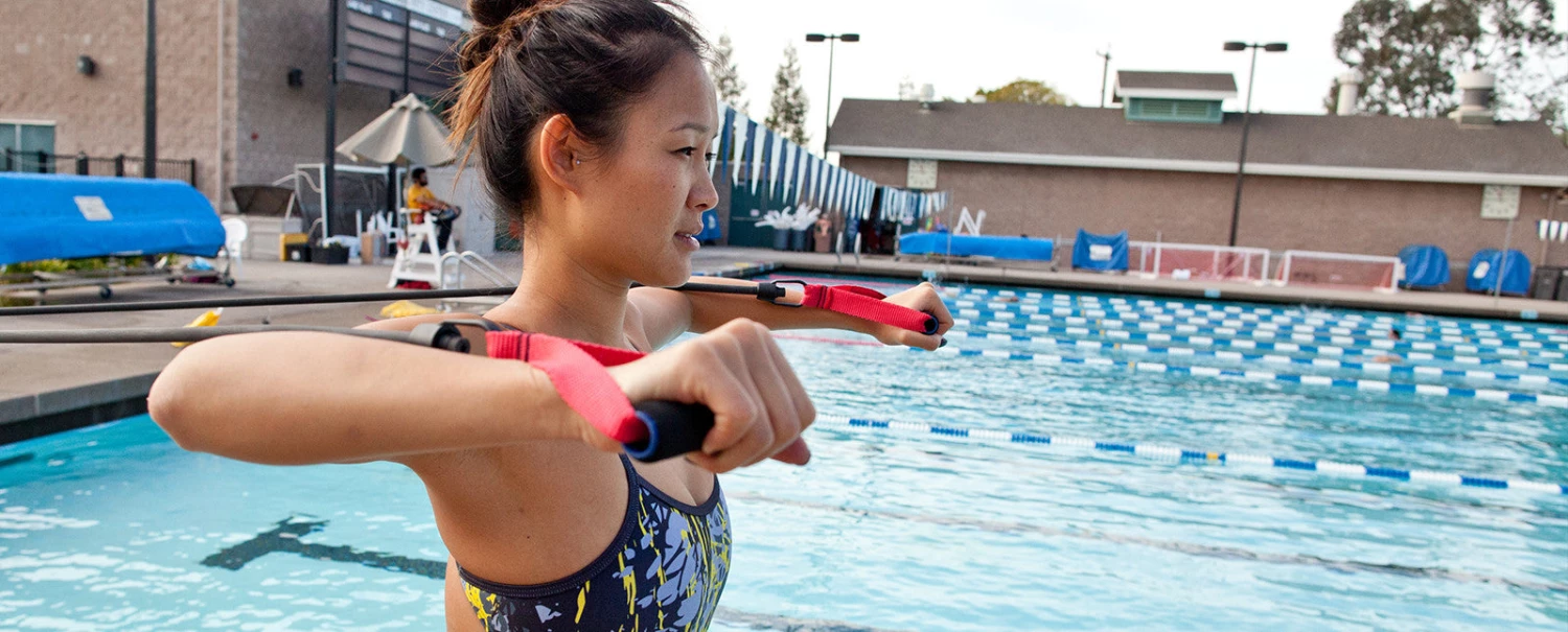 FINIS® Dryland Cord | Resistance Stretch Cord 9 FINIS® Dryland Cord | Resistance Stretch Cord